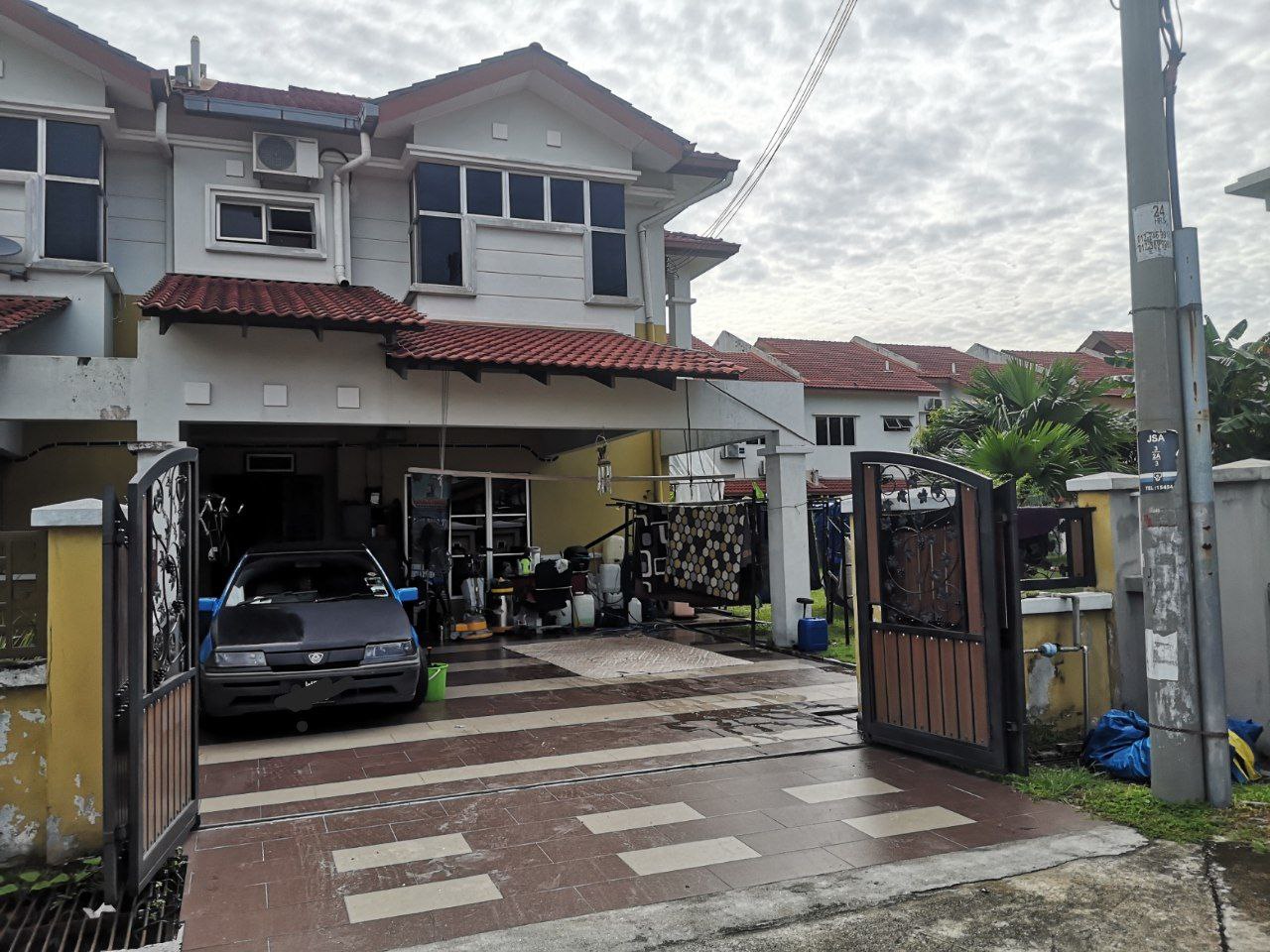 Corner Lot 2 Storey Terrace Taman Sutera Kajang
