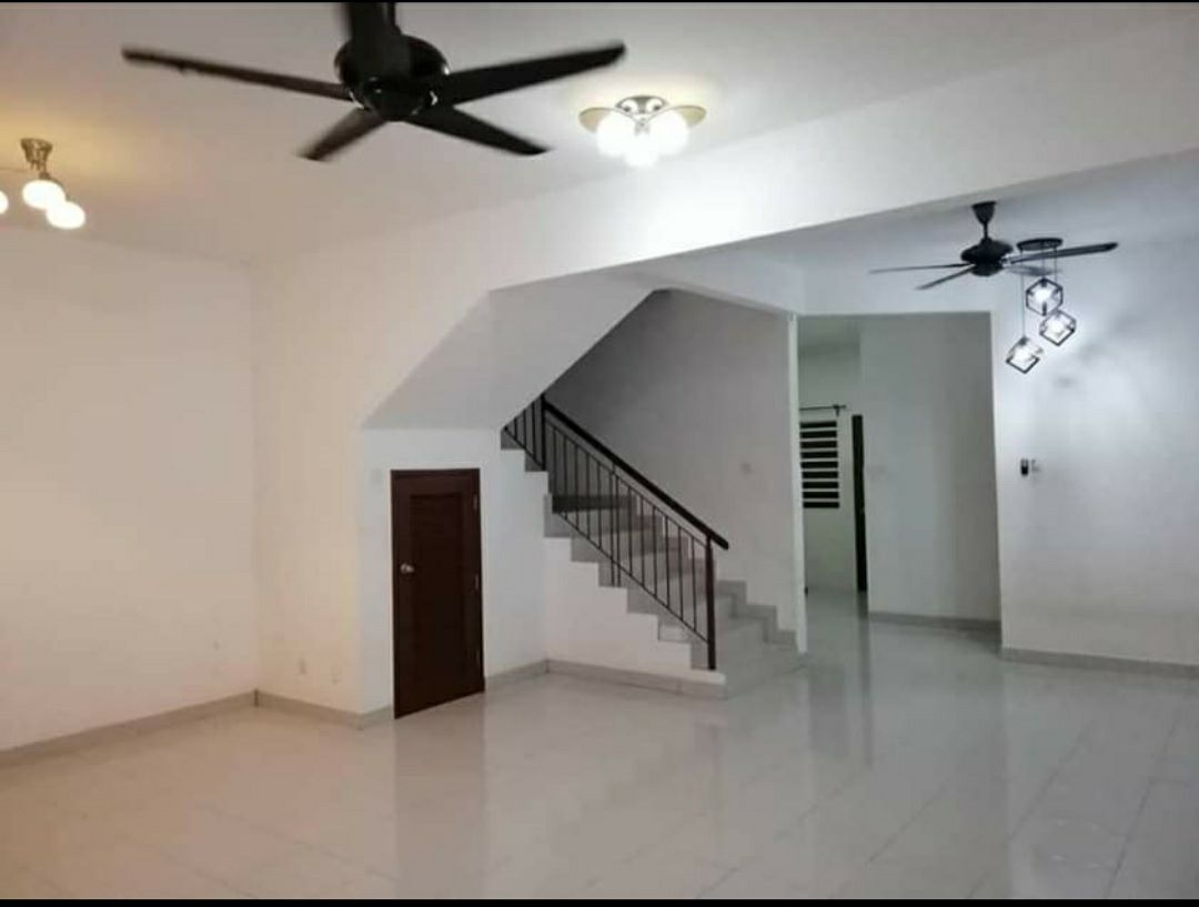 Double Storey Oakberry Taman Pelangi Semenyih 2 - photo 3