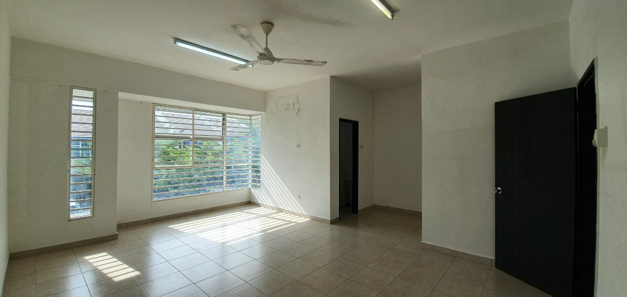 Double Storey Bangi Avenue Seksyen 6 - photo 4