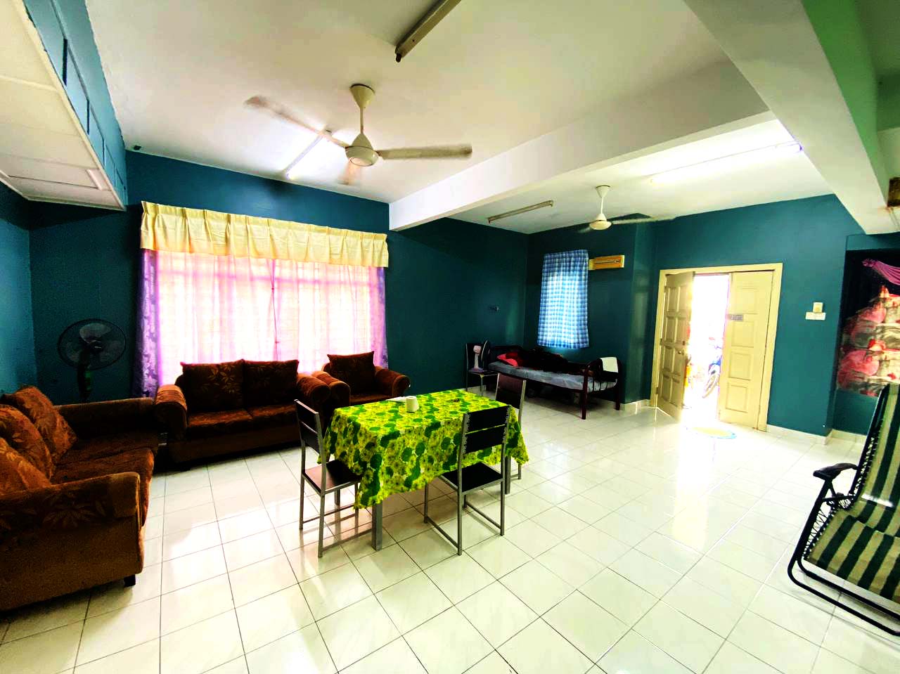 End Lot Double Storey Terrace Bandar Seri Putra - photo 2