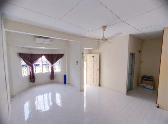 DOUBLE STOREY TERRACE HOUSE UNIT TAMAN JASMIN KAJA - photo 3