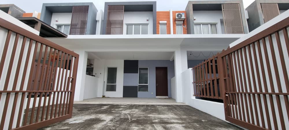 DOUBLE STOREY PISTIA SETIA ECOHILL 1 SEMENYI