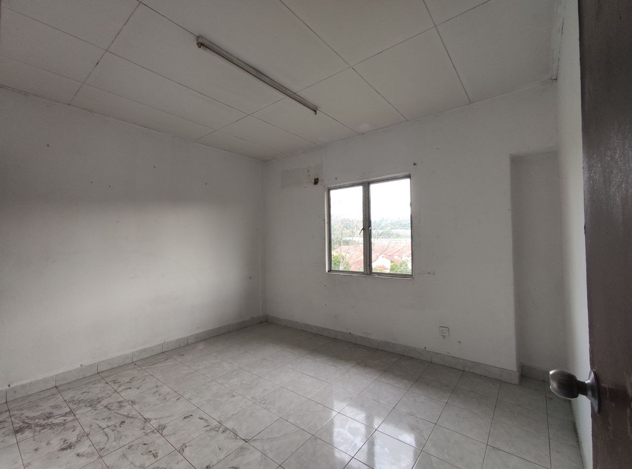 Apartment Indah Damansara Damai - photo 3