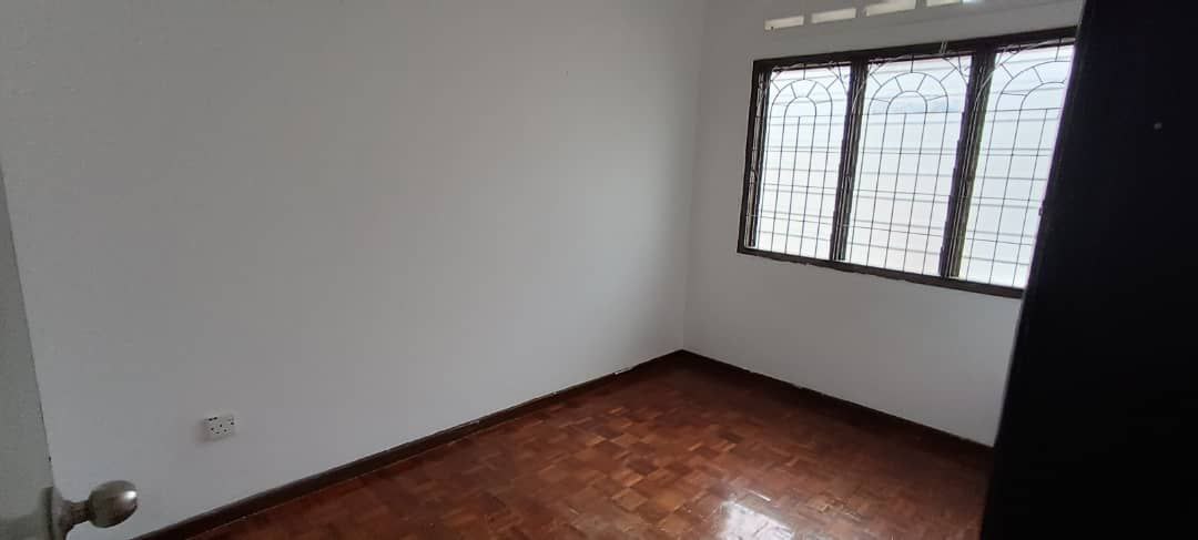 DOUBLE STOREY TERRACE Taman Halaman Ampang - photo 3