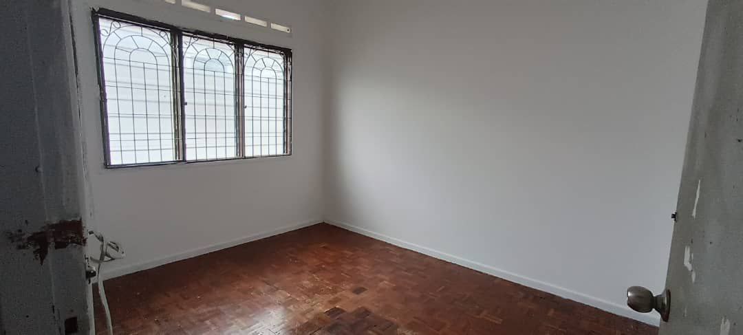 DOUBLE STOREY TERRACE Taman Halaman Ampang - photo 4