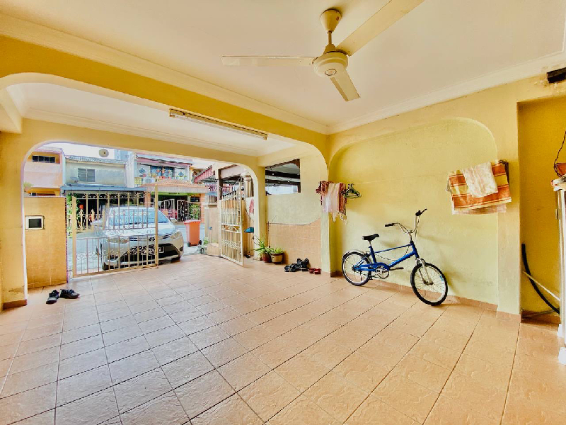 Double Storey Intermediate PJS 4 Taman Medan Petaling Jaya - photo 2