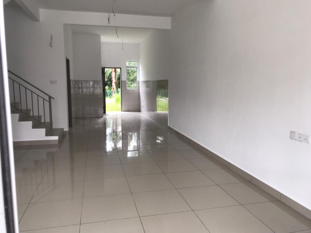 Double Storey Tmn Warisan Hijau Dengkil For Sale - photo 2