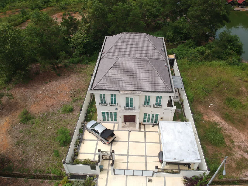 Double Storey Bungalow Desa Putra