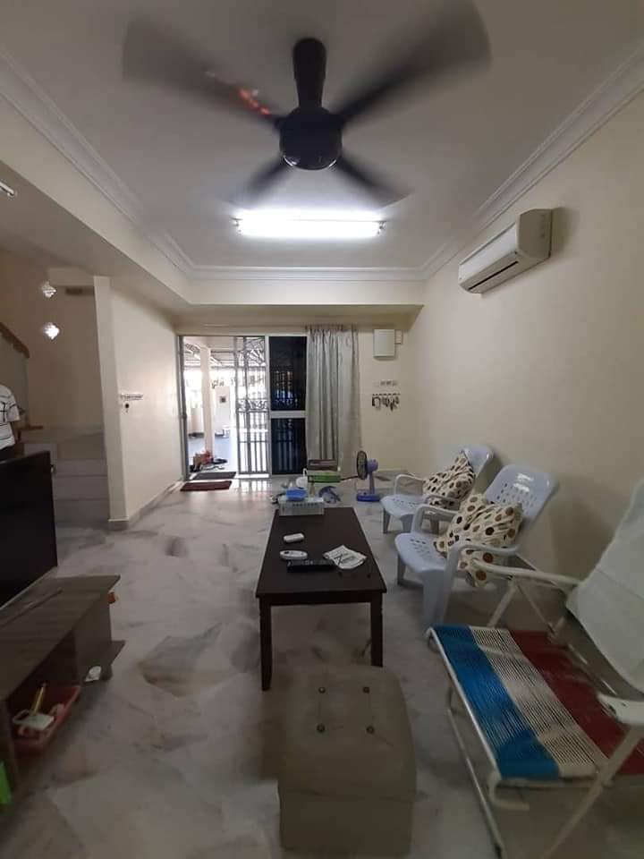 Double Storey  Jalan Mawar, Taman Puchong Perdana - photo 4