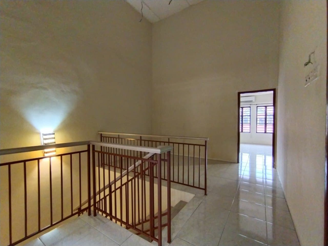 2 Storey Terrace House Bandar Nusaputra, Puchong - photo 5