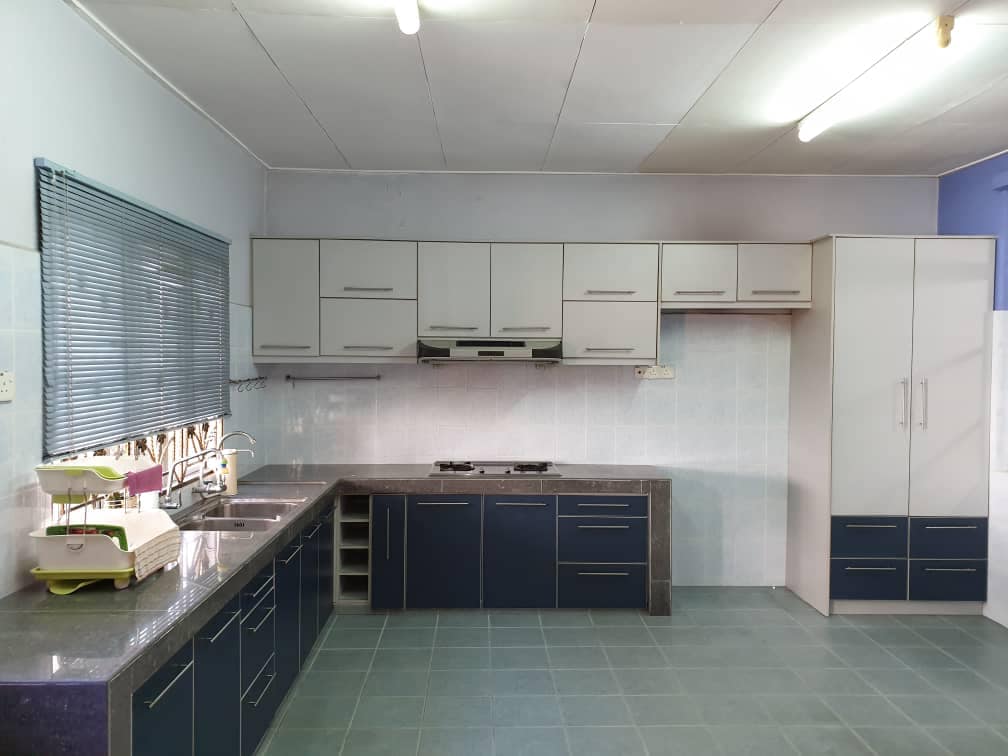 2 Storey link house Section 10 Putra Heights Putra - photo 3