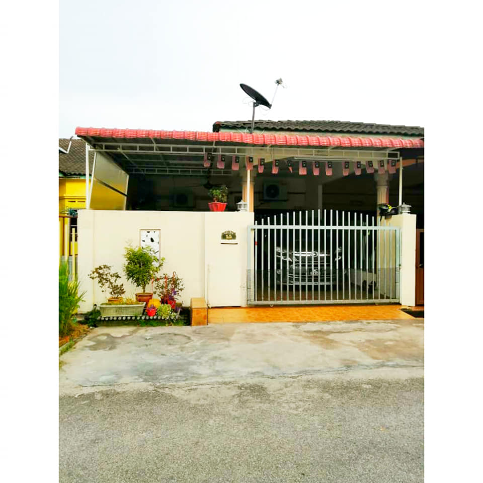 1 Storey Terrace Taman Telok, Telok Panglima Garan - photo 1