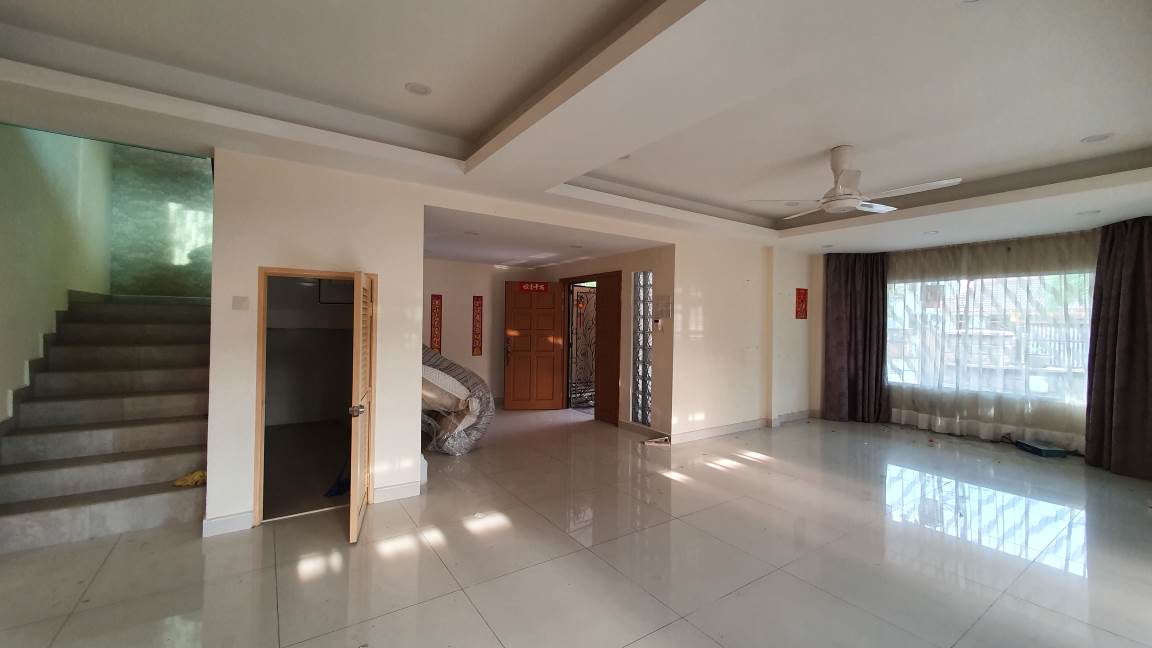 CORNER LOT 2 STOREY  JALAN SERAMBI BUKIT JELUTONG - photo 7