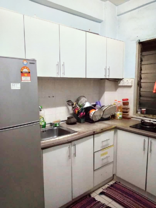 (Ready Strata) Meranti Apartment , Persiaran Subang Mewah, USJ 1 - photo 3