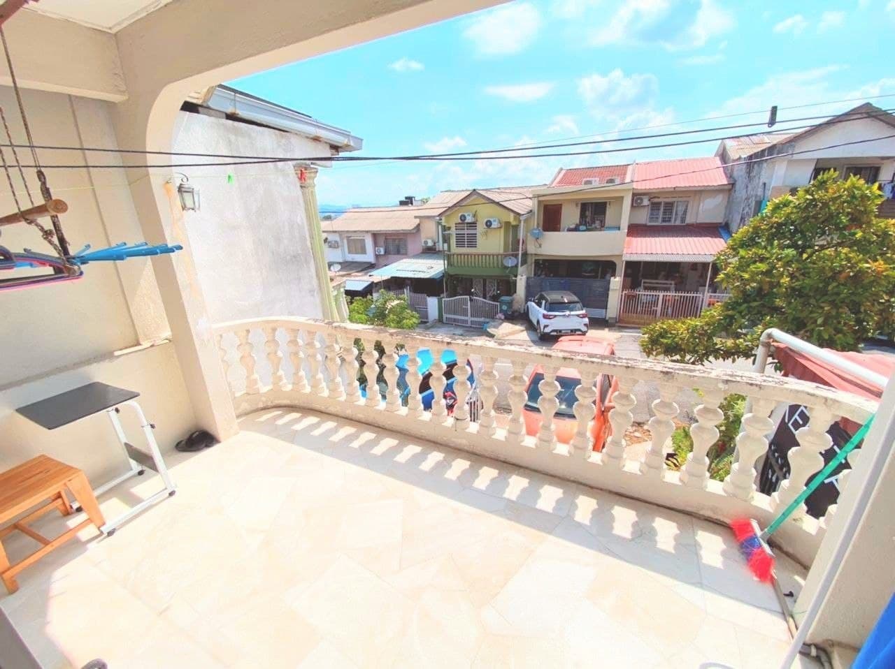 2 Storey Seksyen 5, Taman Bukit Serdang - photo 6
