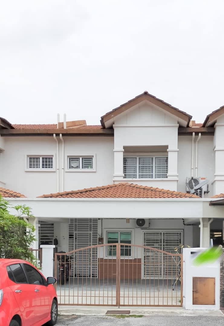 2 Storey Terrace Taman Seri Alam, Saujana Utama - photo 1
