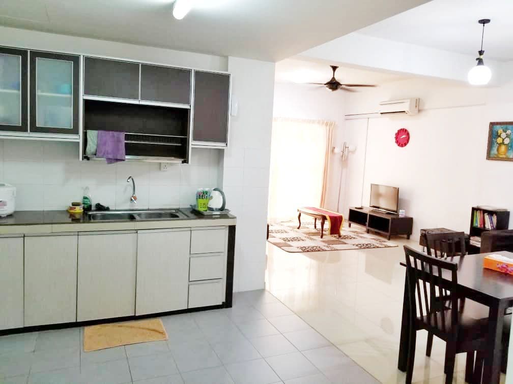 Suri Puteri Service Apartment Seksyen 20 Shah Alam - photo 3