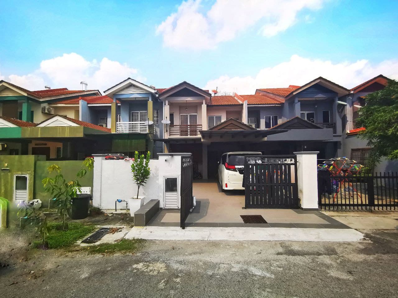 2 Storey Linked-Terrace Taman Tasik Prima, Puchong