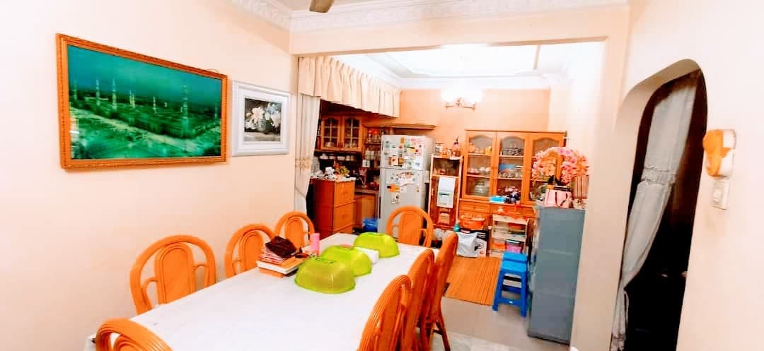2 Storey Teres Bandar Sri Damansara - photo 4