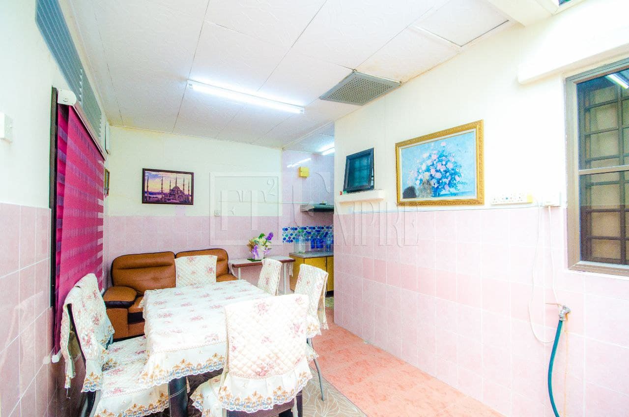 2 Storey Jln Platinum Seksyen 7 - photo 6