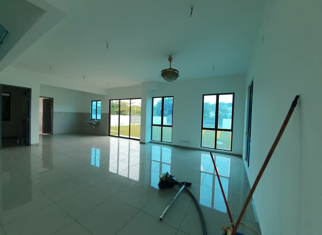 Corner Lot 3 Storey Semi-D Setia Alam - photo 2