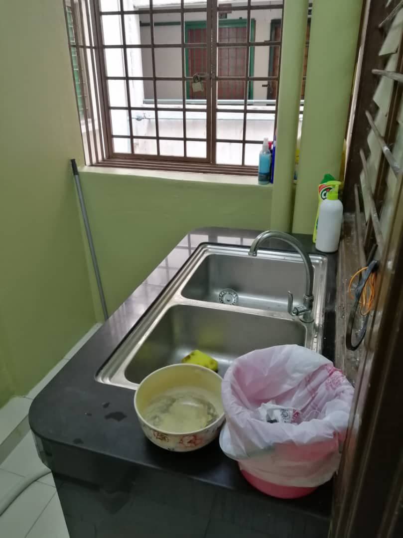 Pangsapuri Perdana Seksyen 13 Shah Alam Selangor - photo 5