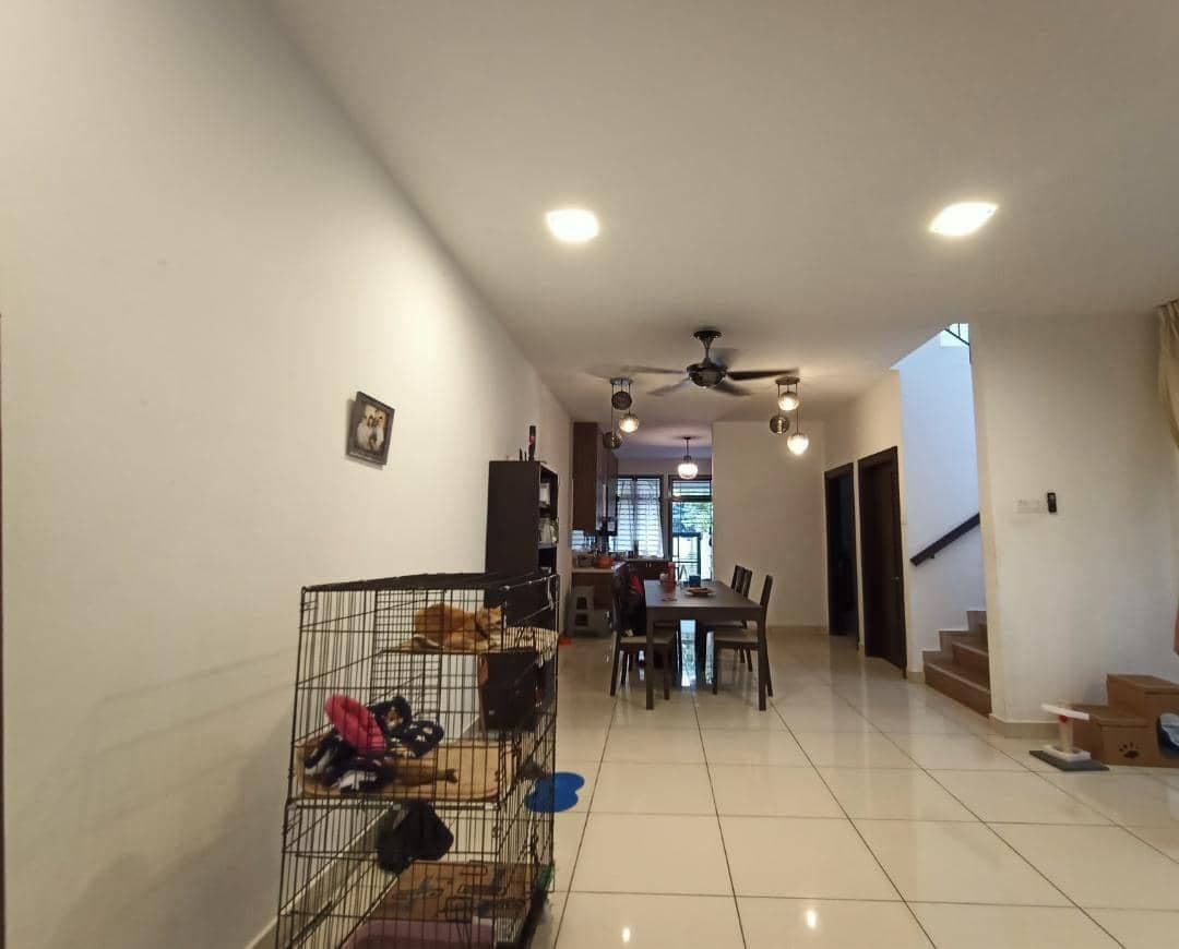 Double Storey Terrace Laman Glenmarie 2, Shah Alam - photo 2