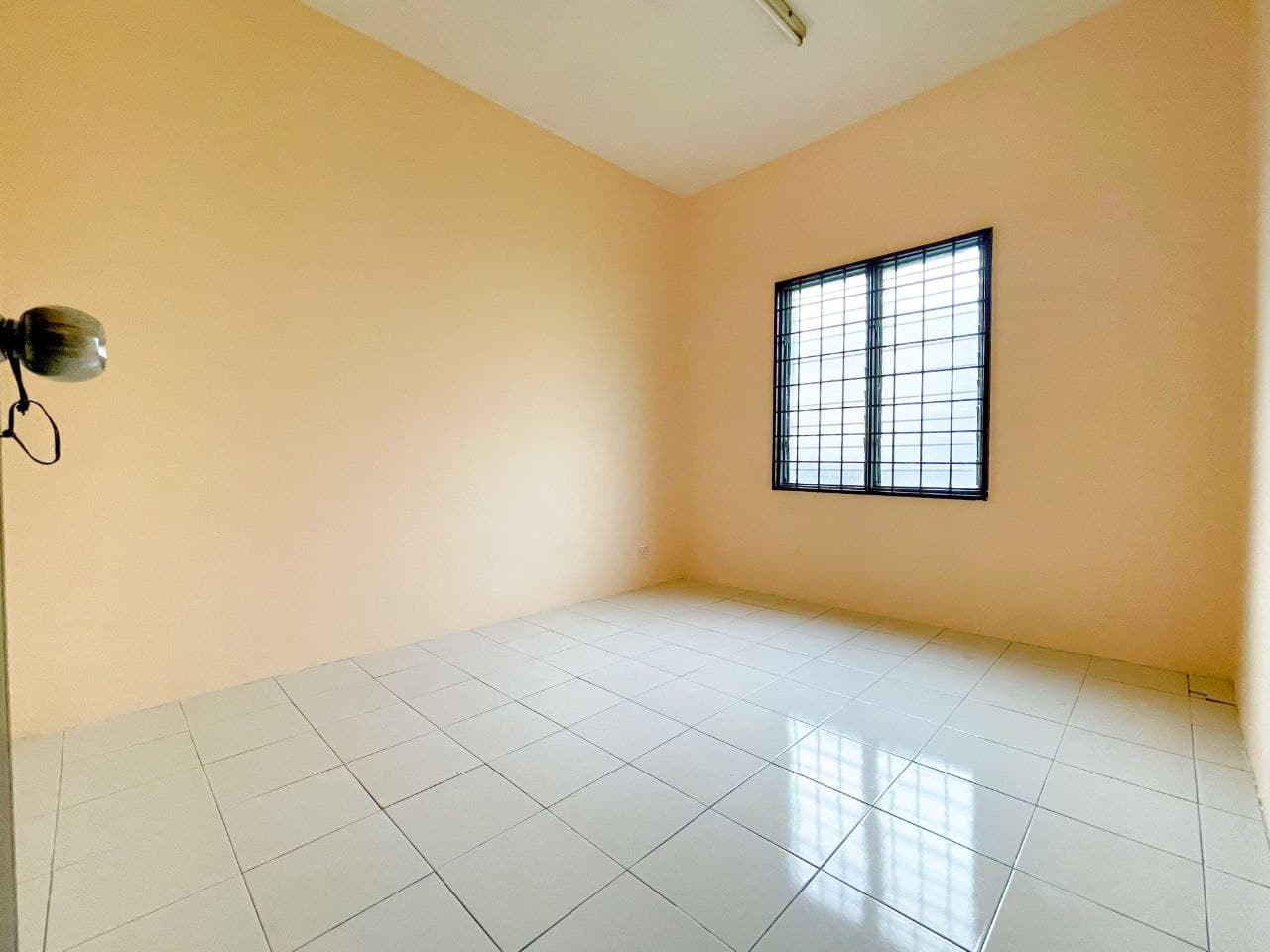 2 Storey Terrace, Jalan LEP 4, Taman Lestari Putra - photo 8