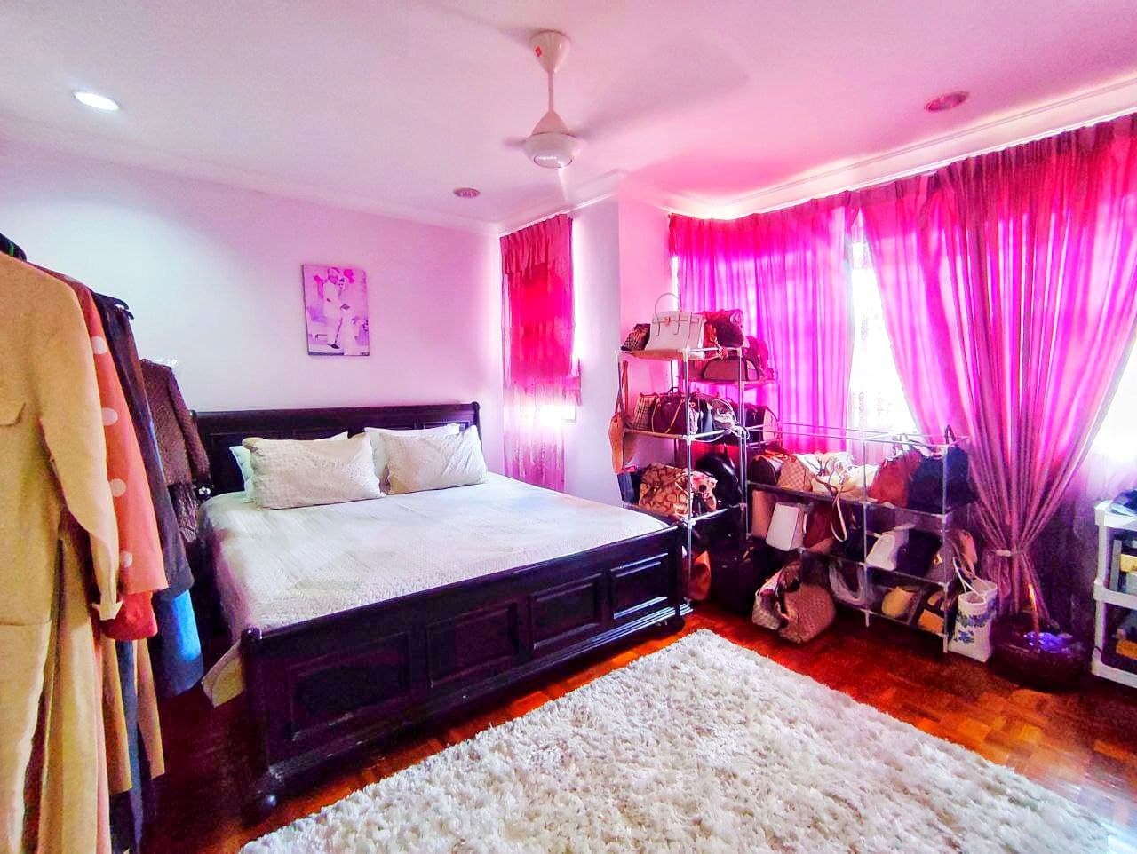 Freehold Double Storey House At Bandar Seri Putra - photo 4