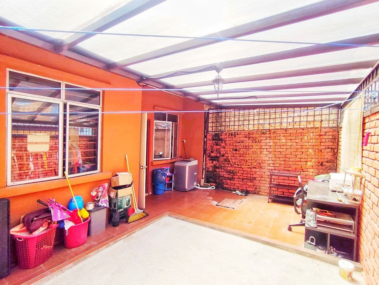 Freehold Double Storey House At Bandar Seri Putra - photo 6