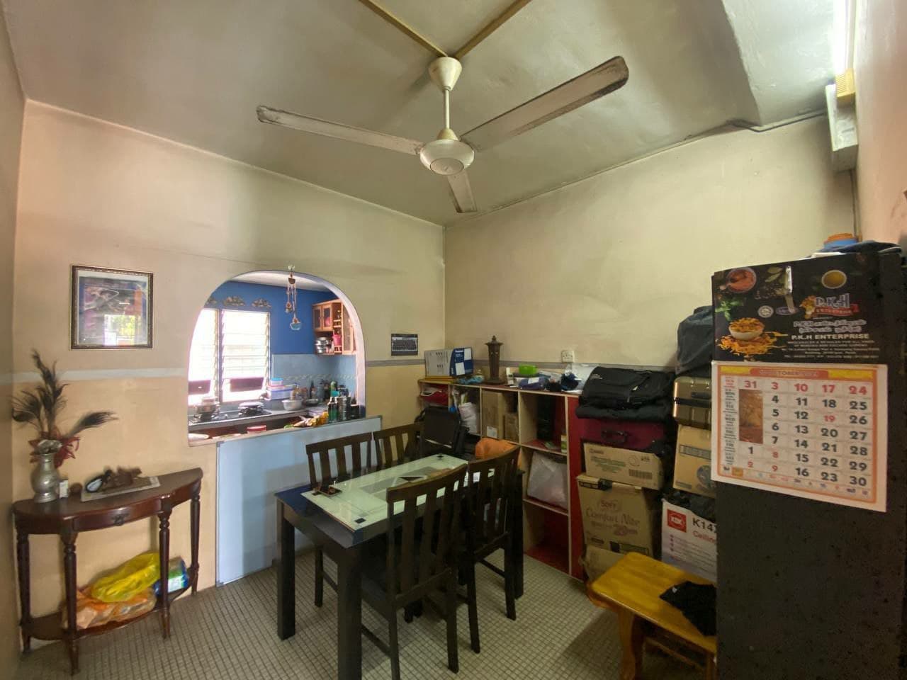 2 Storey House in Taman Puchong Indah, Puchong - photo 3