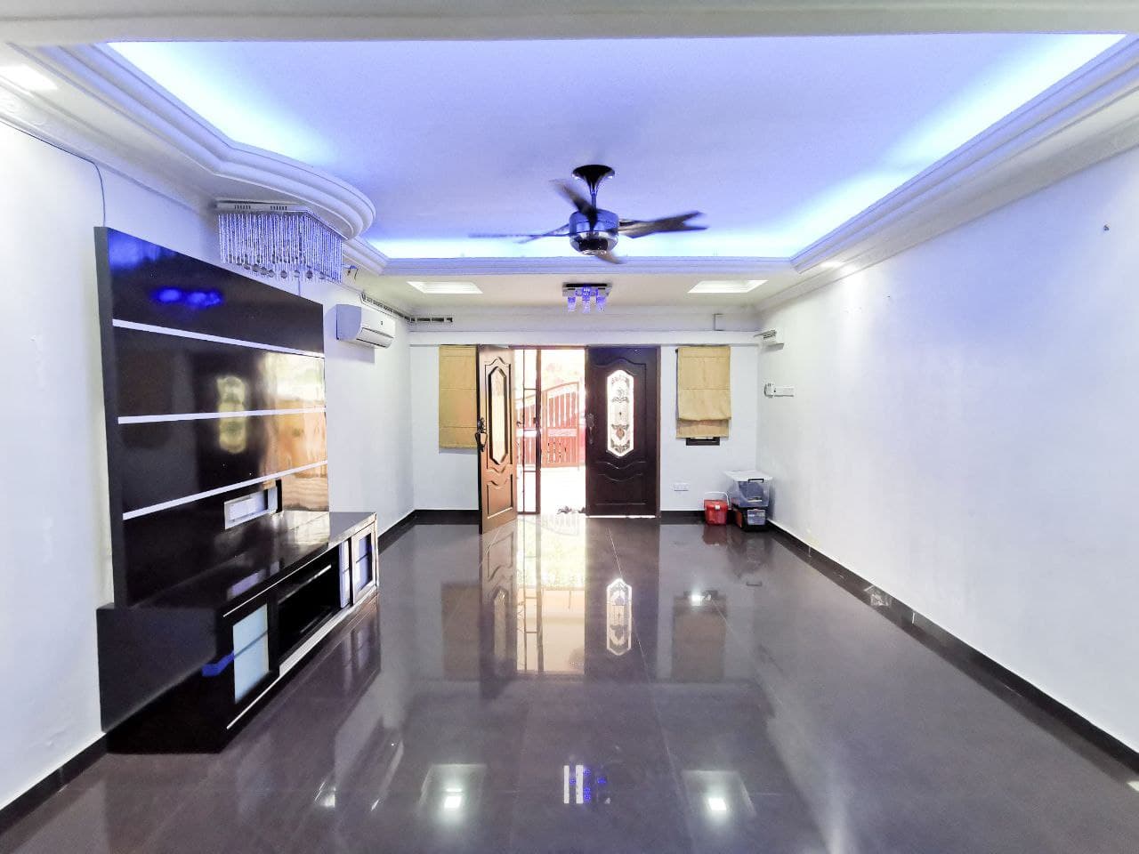 Double Storey Terrace, Taman Sri Gombak - photo 1