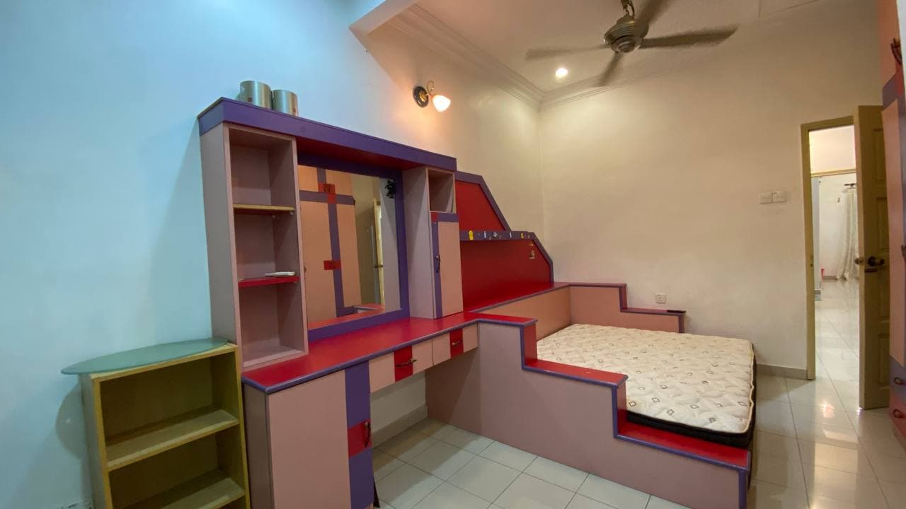 End Lot 2 Storey Terrace Taman Bunga Negara - photo 5