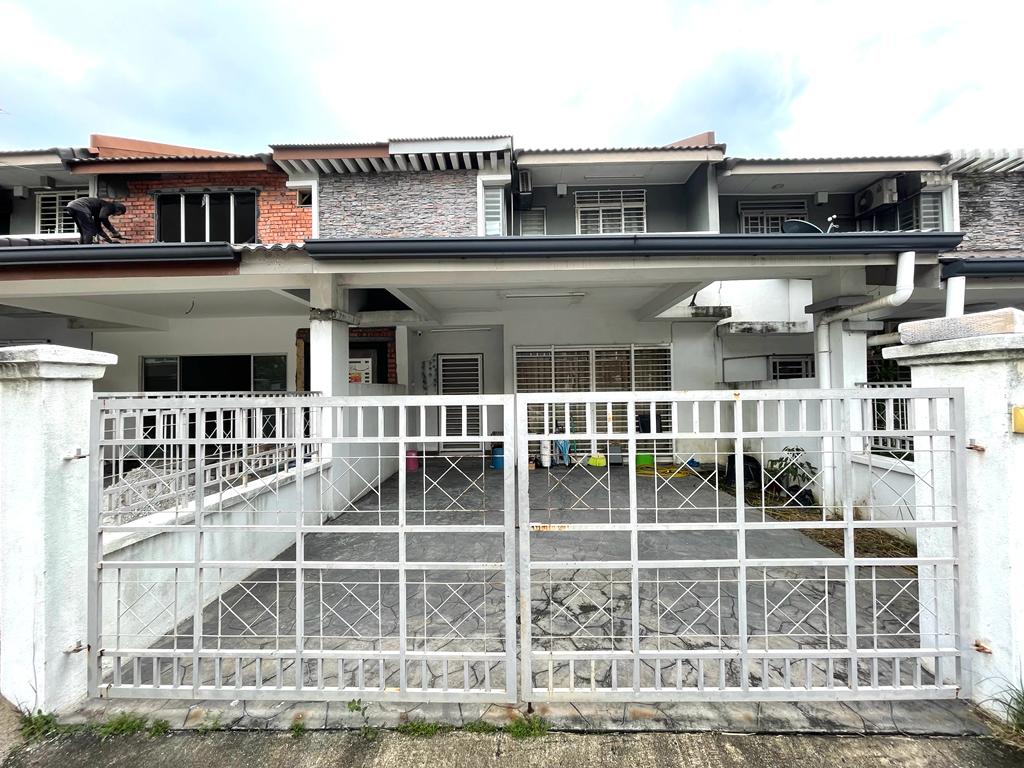Double Storey Terrace Ayu Prima, Setia Alam