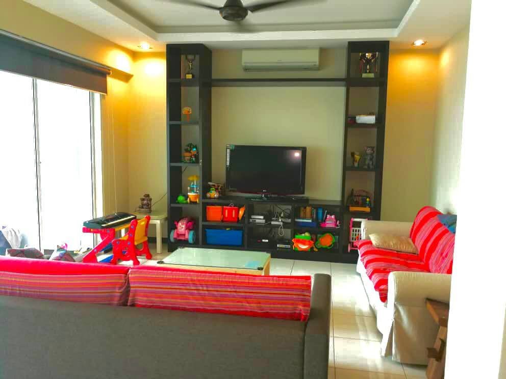 Armanee Terrace1 Damansara Perdana Facing Mountain