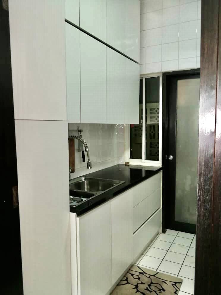 Armanee Terrace1 Damansara Perdana Facing Mountain - photo 2