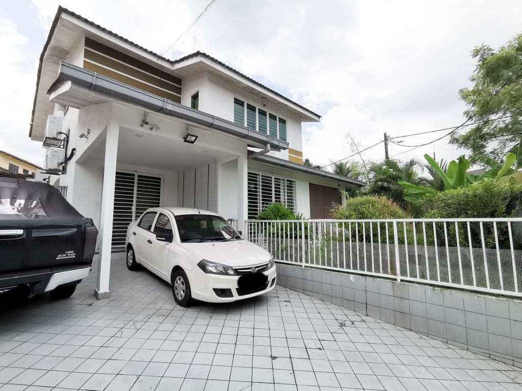 2 Storey Bugalow Taman Sri Ampang