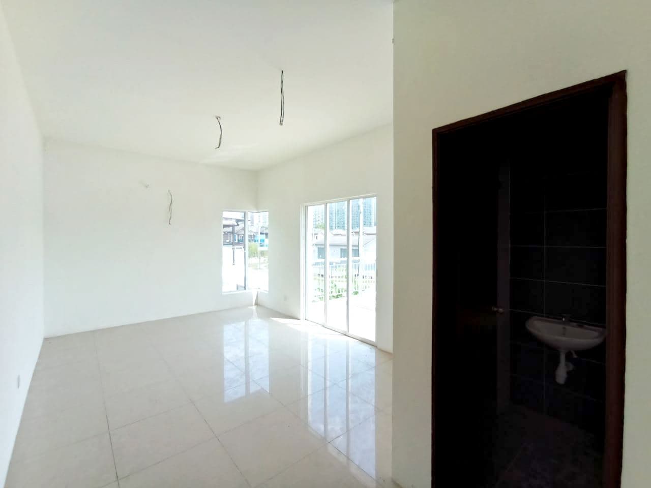 2 Storey Semi D For Sale, Taman Desiran Bayu - photo 4