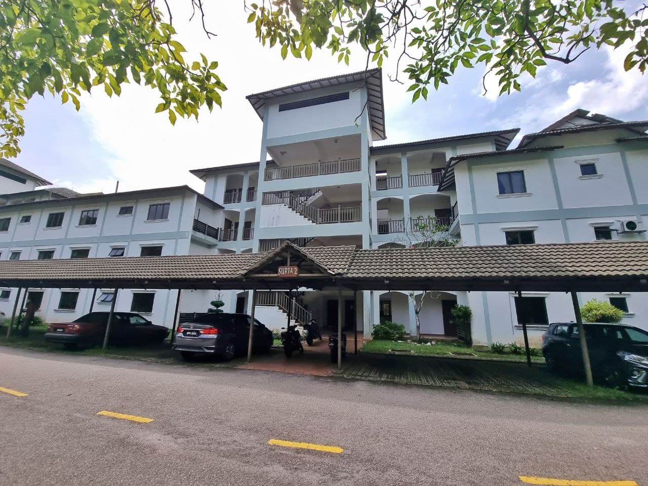 Lake View Apartment at Cyber Height Villa - photo 2