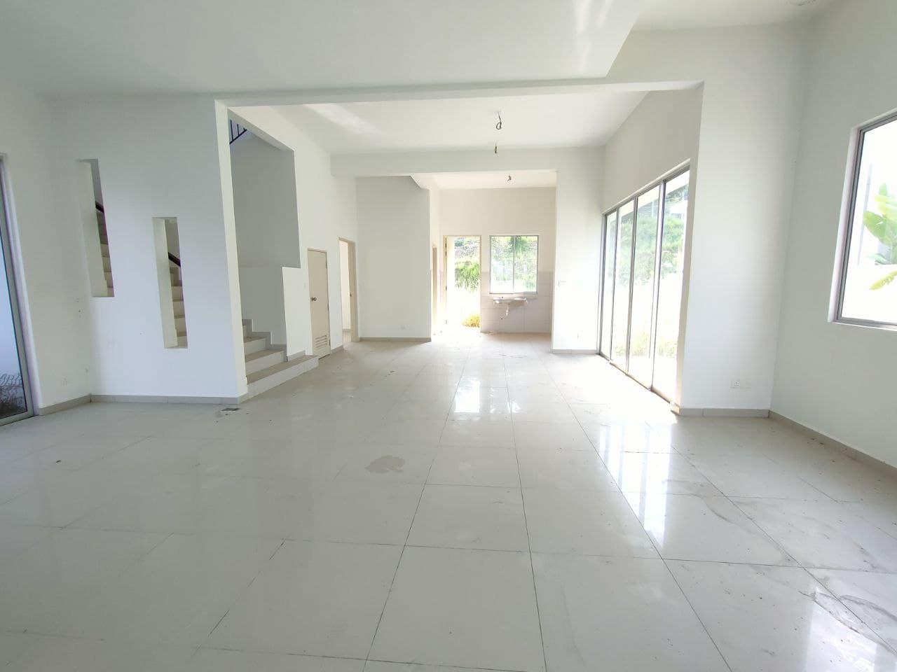 Semi D Double Storey Bayu Suria Puncak Alam - photo 3