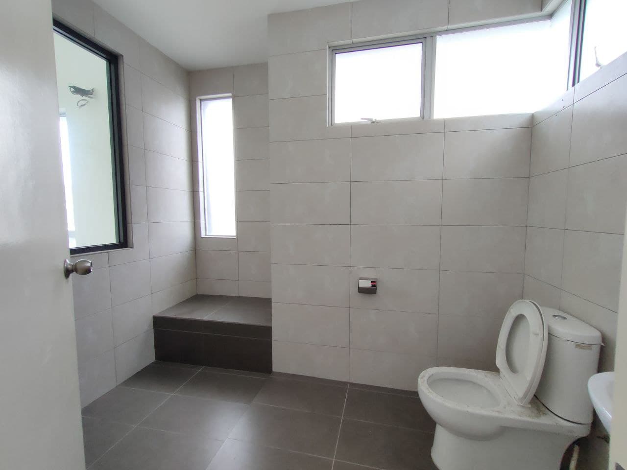 Semi D Double Storey Bayu Suria Puncak Alam - photo 4