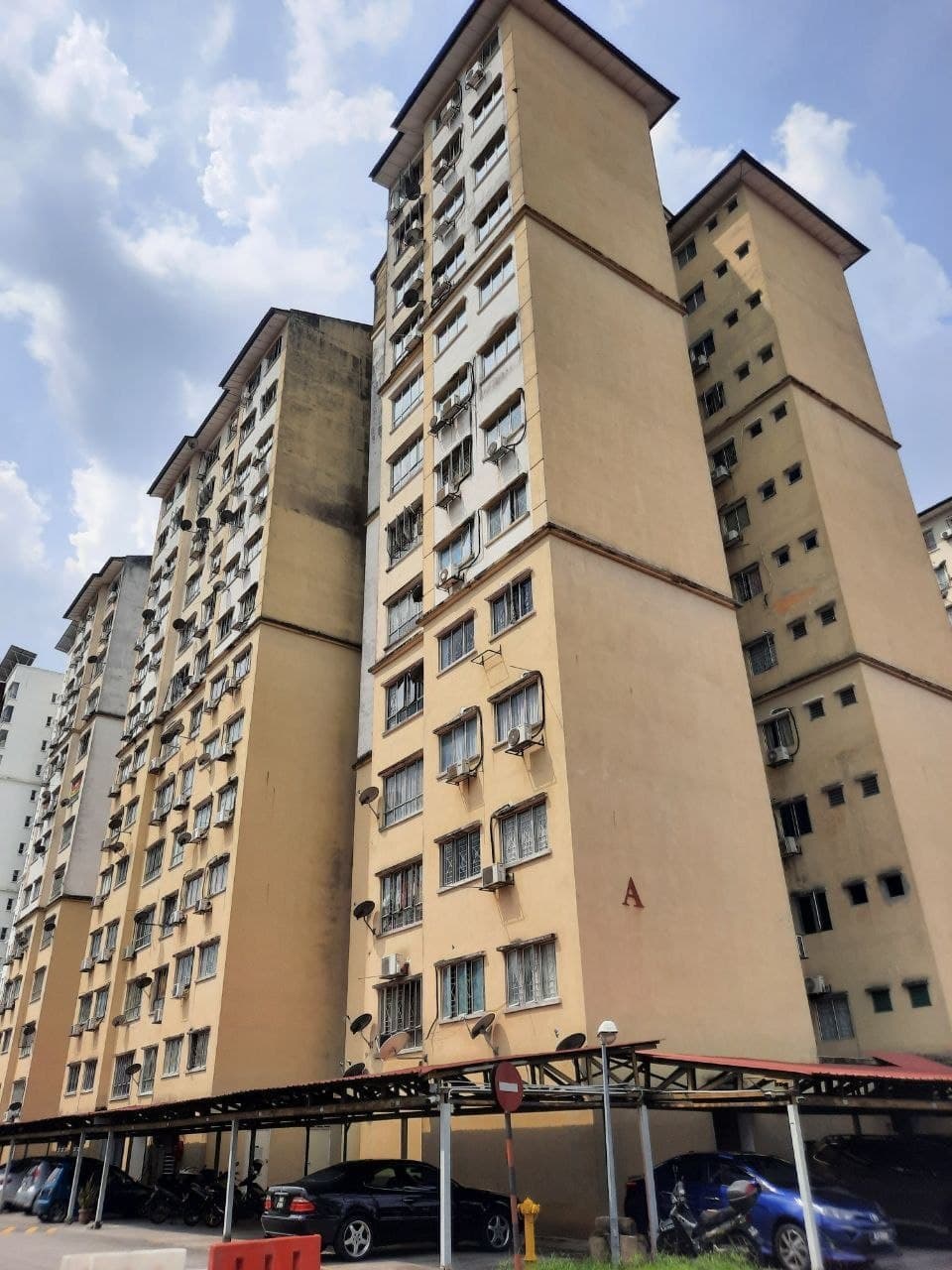 Pangsapuri Damai Senja Taman Petaling Utama Pj - photo 6