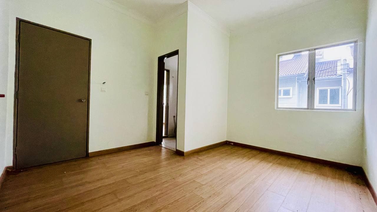 2 Storey Terrace Puteri Daffina 2 Kota Puteri - photo 4