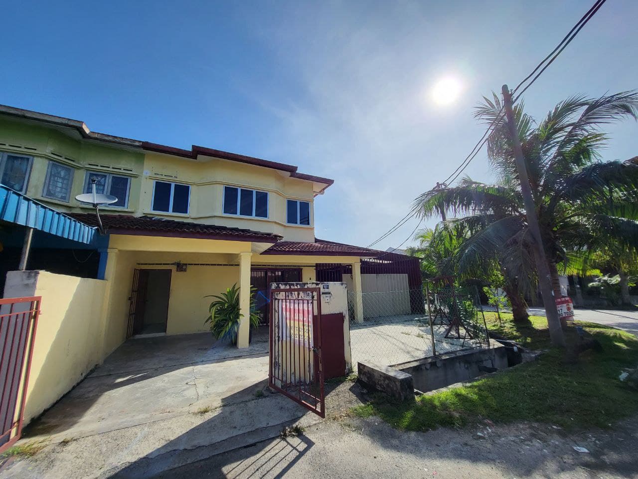 Teres 2 tingkat Taman Telok Panglima Garang