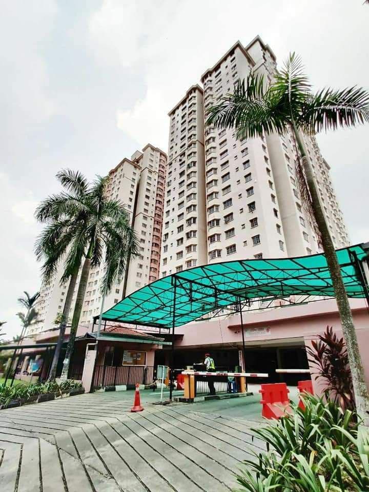 Mawar Apartment Sentul Kl