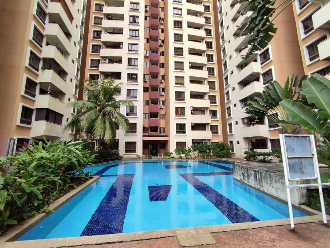 Palm Spring Condo Kota Damansara - photo 2