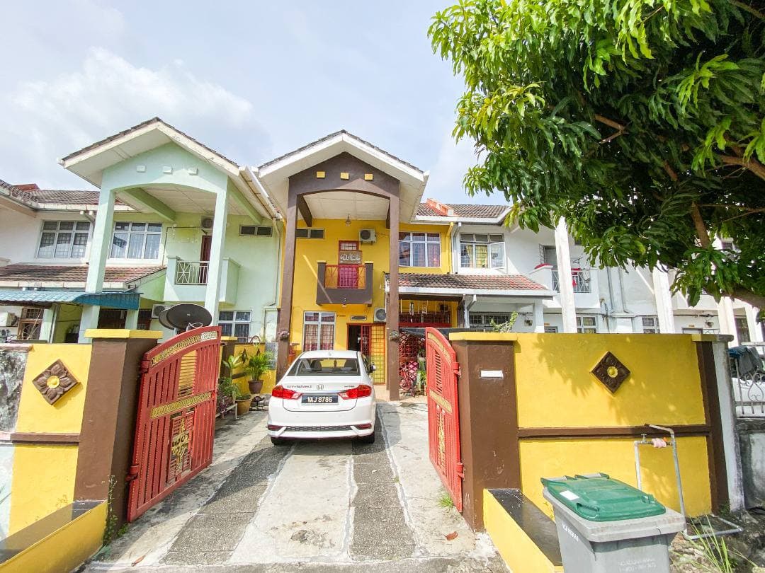 Double Storey Terrace at Taman Desa Anggerik Nilai