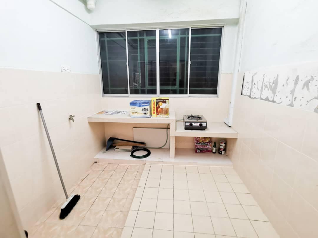 Koi Tropika Condo Puchong - photo 2