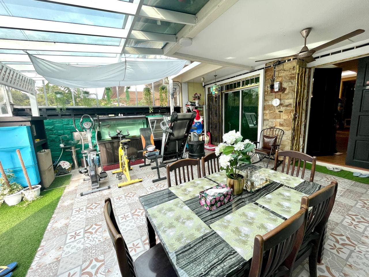 Bayu Courtyard Home Taman Balakong Jaya - photo 2