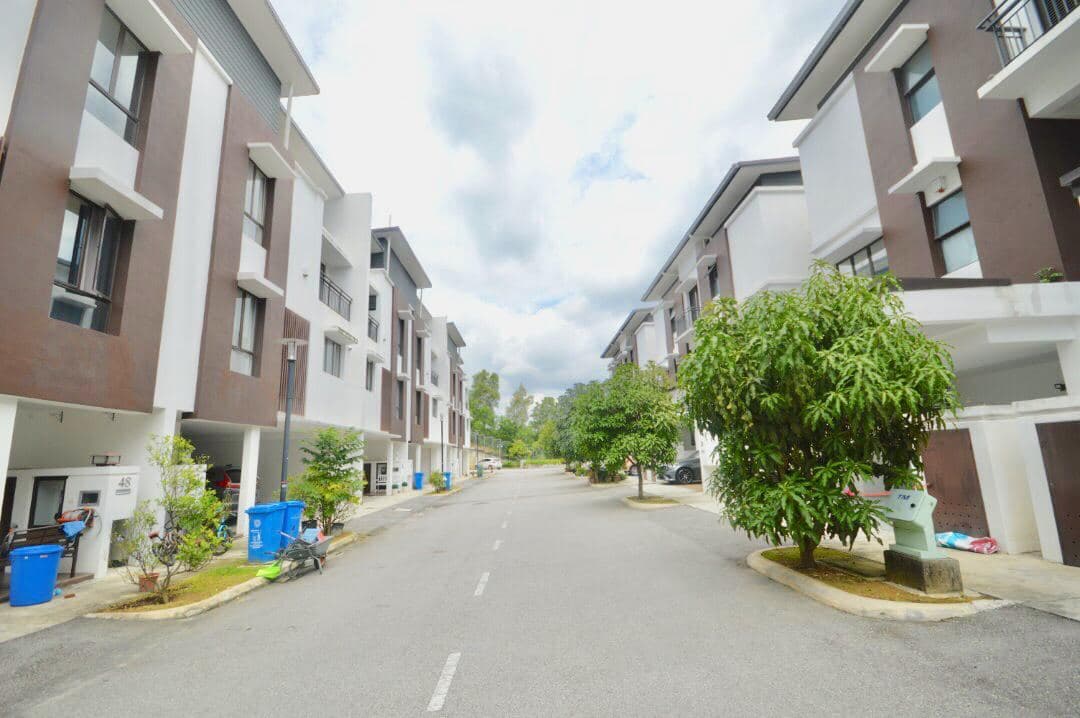 3 Storey 50 Residensi, Persiaran Hijau Kasturi